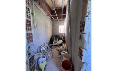 Casa a Terminar de Tres Dormitorios en Barrio La Cañada - Monte