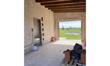 Casa a Terminar de Tres Dormitorios en Barrio La Cañada - Monte