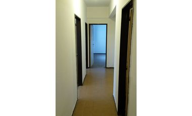 VENTA en San Miguel depto. 3 amb. edif. COFAVI