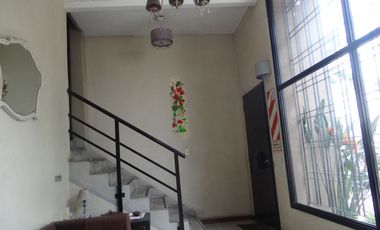 Venta .Amplio monoambiente .En Villa sarmiento