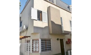 Duplex 4amb. Madero al 600.Villa Sarmiento