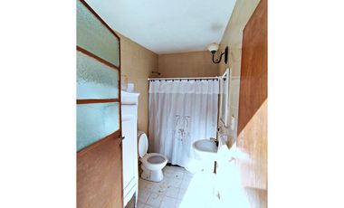 Excelente Propiedad en FUNES. Zona 1. Lote 1360m2.