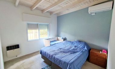 Excelente Propiedad en FUNES. Zona 1. Lote 1360m2.