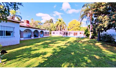 Excelente Propiedad en FUNES. Zona 1. Lote 1360m2.