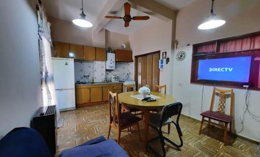 IRIONDO 2436. Cuatro dormitorios con patio y garage