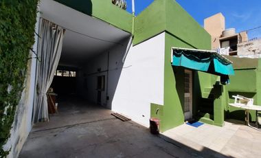 IRIONDO 2436. Cuatro dormitorios con patio y garage