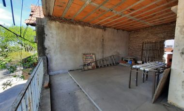 IRIONDO 2436. Cuatro dormitorios con patio y garage