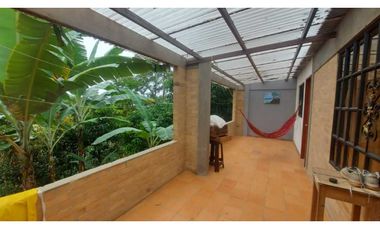 VENTA DE FINCA EN ANOLAIMA CUNDINAMARCA CASA CON LICENCIA