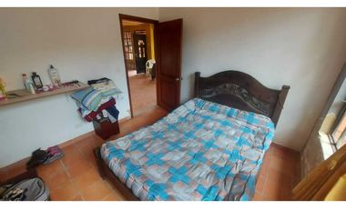 VENTA DE FINCA EN ANOLAIMA CUNDINAMARCA CASA CON LICENCIA