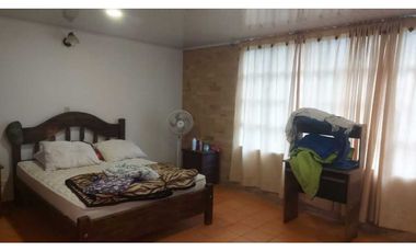 VENTA DE FINCA EN ANOLAIMA CUNDINAMARCA CASA CON LICENCIA