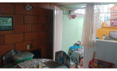 VENDO CASA FAMILIAR EN SOACHA COMPARTIR BARRIO PASEO REAL