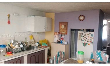 VENDO CASA FAMILIAR EN SOACHA COMPARTIR BARRIO PASEO REAL