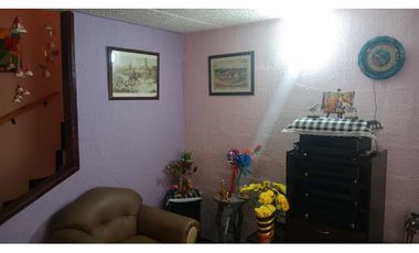 VENDO CASA FAMILIAR EN SOACHA COMPARTIR BARRIO PASEO REAL