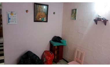 VENDO CASA FAMILIAR EN SOACHA COMPARTIR BARRIO PASEO REAL