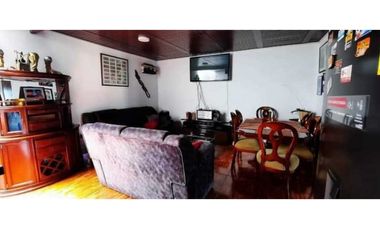 VENTA DE CASA RENTABLE EN KENNEDY CARVAJAL