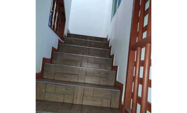 VENTA DE CASA RENTABLE EN KENNEDY CARVAJAL NEGOCIABLE