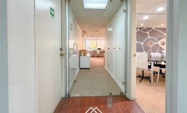 Oficina en Venta en Metro Escuela Militar / Renato Sánchez