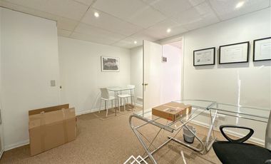 Oficina en Venta en Metro Escuela Militar / Renato Sánchez