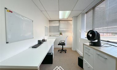 Oficina en Venta en Metro Escuela Militar / Renato Sánchez