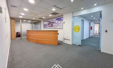 Oficina en Arriendo en Av. Vitacura