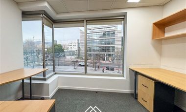 Oficina en Arriendo en Av. Vitacura