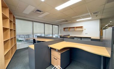 Oficina en Arriendo en Av. Vitacura