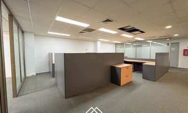 Oficina en Arriendo en Av. Vitacura