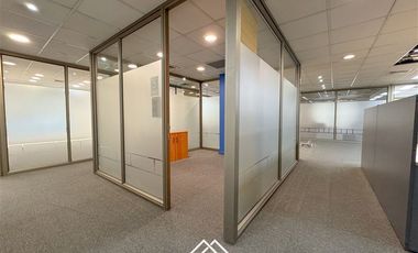 Oficina en Arriendo en Av. Vitacura