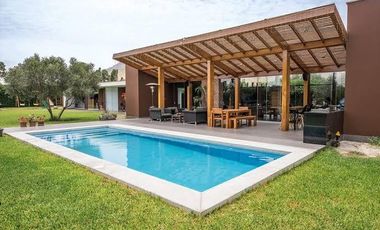 CONDOMINIO EL OLIVAR - PUCUSANA