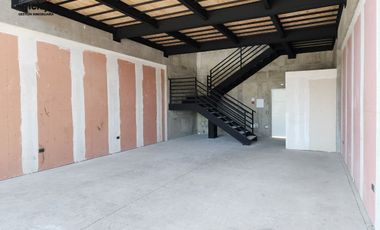 Arriendo Locales en Strip Center en El Belloto