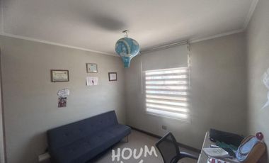 LINDA CASA CON PISCINA EN CONDOMINIO