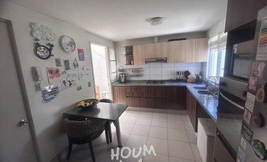 LINDA CASA CON PISCINA EN CONDOMINIO