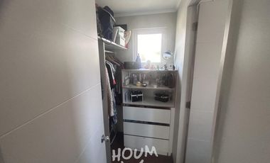 LINDA CASA CON PISCINA EN CONDOMINIO