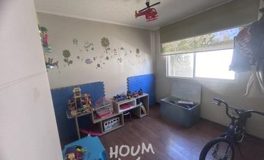 LINDA CASA CON PISCINA EN CONDOMINIO