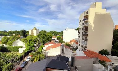 Vicente López - Impecable 3 amb , con Balcón y vista abierta!