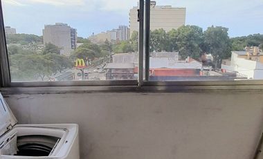 Vicente López - Impecable 3 amb , con Balcón y vista abierta!