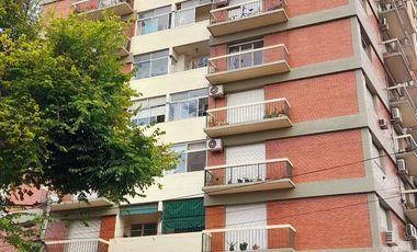 Vicente López - Impecable 3 amb , con Balcón y vista abierta!