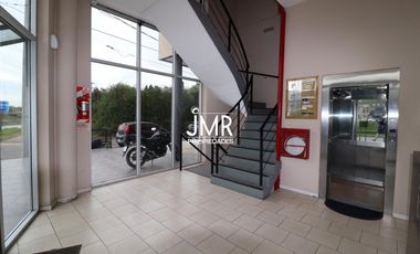 JMR Propiedades | Edificio Recovas Studios | Excelente Oficina en Venta