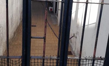 Casa 4 ambientes reciclada en venta -  Quilmes Oeste