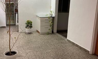 Casa 4 ambientes reciclada en venta -  Quilmes Oeste