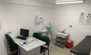 EDIFICIO EN ARRIENDO, VENECIA, IDEAL PARA SECTOR SALUD