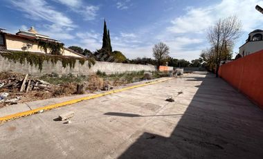 Terrenos planos en condominio horizontal, ubicado a 3 min del centro