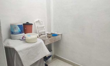 Residencia con hermosa alberca y jacuzzi , de 5 recámaras