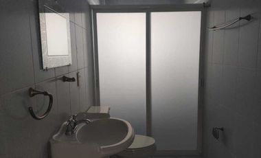 Residencia con hermosa alberca y jacuzzi , de 5 recámaras