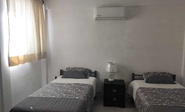Residencia con hermosa alberca y jacuzzi , de 5 recámaras