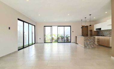 Casa en VENTA en LOMAS DEL DORADO