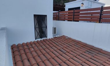 Casa en increíble ubicación en condominio con Alberca