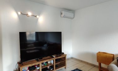 Casa en increíble ubicación en condominio con Alberca