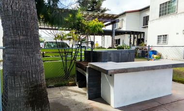 Casa en increíble ubicación en condominio con Alberca