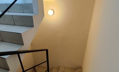 Casa en increíble ubicación en condominio con Alberca